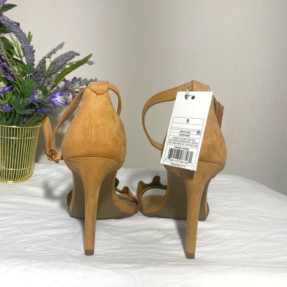 NWT Ruffle Open Toe Heel - Picture 5 of 6